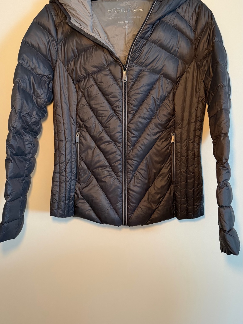 BCBGeneration Women's Black Quilted Hooded Puffer Jacket